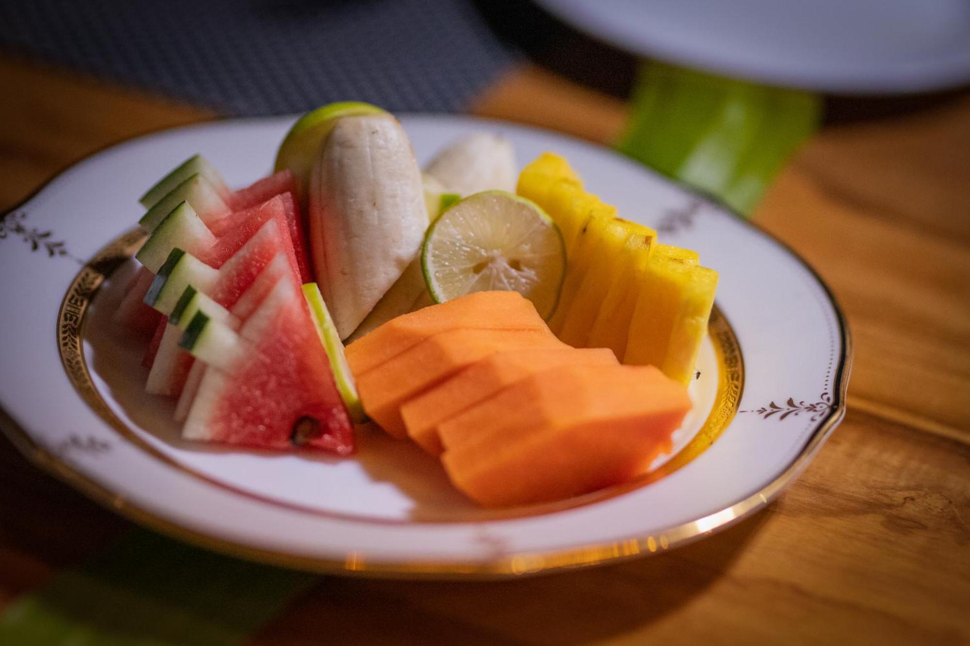 Golden Shower Inn แคนดี้ ภายนอก รูปภาพ